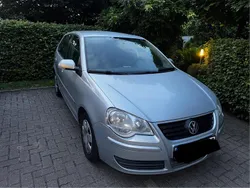 Silber Gebraucht 2007 VW Polo Kleinwagen | 2.500 € (Etwas zu teuer)