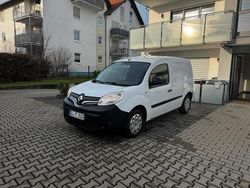 Weiß Gebraucht 2015 Renault Kangoo Van / Kleinbus | 5.500 €