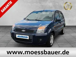 Blau Gebraucht 2012 Ford Fusion Trend Limousine | 5.990 € (Teuer)