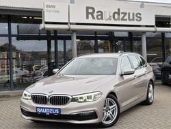 Kaschmirsilber metallic Gebraucht 2018 BMW 530 Kombi | 24.900 € (Superpreis)