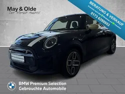 Schwarz Gebraucht 2024 Mini Cooper SE Kleinwagen | 23.333 € (Fairer Preis)