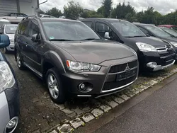Granitbraun (m) Gebraucht 2011 Mitsubishi Outlander Instyle SUV | 5.500 € (Superpreis)