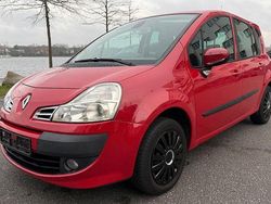 Rot Gebraucht 2011 Renault Grand Modus Dynamique Van / Kleinbus | 4.490 € (Guter Preis)
