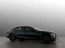 Schwarz Gebraucht 2024 Bentley Flying Spur Limousine | 267.990 €