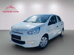 Weiß Gebraucht 2016 Mitsubishi Space Star Diamant Edition Kleinwagen | 4.747 € (Guter Preis)