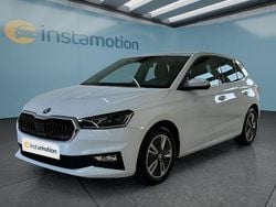 Weiß Gebraucht 2022 Skoda Fabia Kleinwagen | 19.099 € (Fairer Preis)