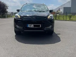 Schwarz Gebraucht 2016 Ford Kuga SYNC Edition SUV | 13.599 € (Guter Preis)