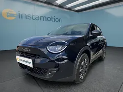 Schwarz Neu 2025 Fiat 600 Kleinwagen | 26.249 € (Guter Preis)
