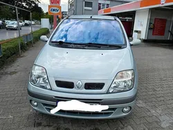 Silber Gebraucht 2002 Renault Scénic Van / Kleinbus | 1.600 € (Fairer Preis)