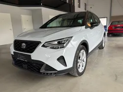 Weiß Gebraucht 2023 Seat Arona FR-Line SUV | 23.950 € (Fairer Preis)