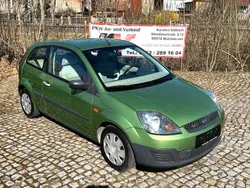 Grün Gebraucht 2006 Ford Fiesta Kleinwagen | 2.500 € (Fairer Preis)