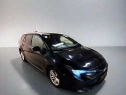 Schwarz Gebraucht 2021 Toyota Corolla Team Kombi | 14.369 € (Guter Preis)