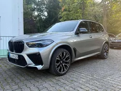 Donington grey/brand hatch gre Gebraucht 2022 BMW X5 M SUV | 86.400 € (Fairer Preis)