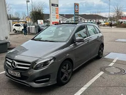 Grau Gebraucht 2015 Mercedes B200 Van / Kleinbus | 11.500 €