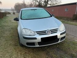 Grau Gebraucht 2007 VW Golf V Limousine | 1.899 € (Fairer Preis)