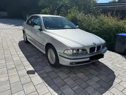 Silber Gebraucht 2000 BMW 523 Limousine | 3.750 € (Fairer Preis)
