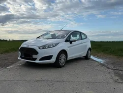 Weiß Gebraucht 2014 Ford Fiesta Kleinwagen | 4.000 € (Superpreis)