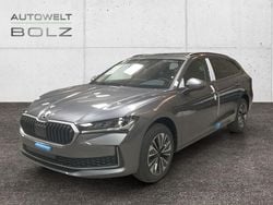 Grau Neu 2025 Skoda Superb Selection Kombi | 42.990 € (Guter Preis)