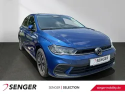 Blau Gebraucht 2024 VW Polo Move | 18.380 € (Guter Preis)