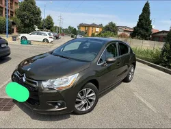 Braun Gebraucht 2012 Citroën DS4 Chic Kleinwagen | 6.999 € (Etwas zu teuer)