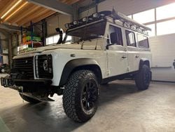 Weiß Gebraucht 2010 Land Rover Defender SUV | 45.800 € (Etwas zu teuer)