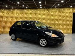 Lack grau hurricane/flach stan Gebraucht 2009 Peugeot 206 Limousine | 750 € (Superpreis)