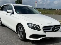 Weiß Gebraucht 2017 Mercedes E220 Kombi | 19.000 € (Superpreis)