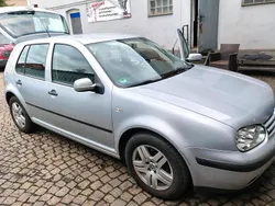 Silber Gebraucht 2001 VW Golf IV Limousine | 2.600 € (Teuer)