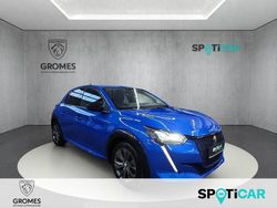 Blau Gebraucht 2023 Peugeot e-208 Allure Kleinwagen | 19.490 € (Fairer Preis)