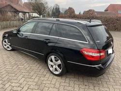Schwarz Gebraucht 2011 Mercedes E300 Elegance Kombi | 11.290 € (Fairer Preis)