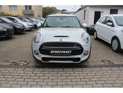 Silber Gebraucht 2015 Mini Cooper Kleinwagen | 8.850 €