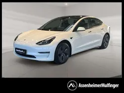 Pearl white multicoat Gebraucht 2023 Tesla Model 3 Long Range RWD Limousine | 28.397 € (Fairer Preis)