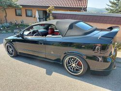 Schwarz Gebraucht 2003 Opel Astra Cabriolet Edition Cabrio | 9.399 €