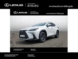 Weiß Neu 2025 Lexus NX450h+ E-FOUR SUV | 58.740 € (Superpreis)