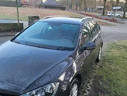 Grau Gebraucht 2017 VW Golf VII Kombi | 8.900 € (Guter Preis)