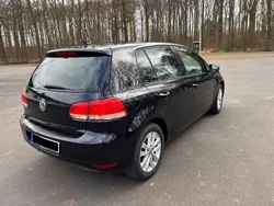 Schwarz Gebraucht 2011 VW Golf VI Trendline Limousine | 5.600 € (Fairer Preis)