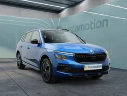 Blau Gebraucht 2024 Skoda Kamiq Monte Carlo SUV | 26.501 € (Fairer Preis)