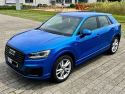 Blau Gebraucht 2017 Audi Q2 Sport SUV | 18.500 € (Etwas zu teuer)