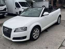 Weiß Gebraucht 2009 Audi A3 Cabriolet Ambition Cabrio | 7.999 € (Fairer Preis)