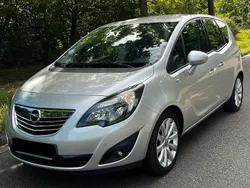 Silber Gebraucht 2011 Opel Meriva Innovation Van / Kleinbus | 5.999 € (Fairer Preis)