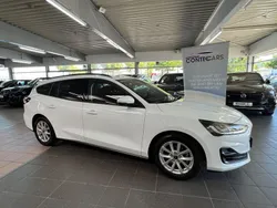 Weiß Gebraucht 2022 Ford Focus Cool & Connect Kombi | 18.700 € (Guter Preis)