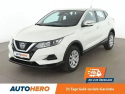 Weiß Gebraucht 2018 Nissan Qashqai Visia SUV | 12.760 € (Fairer Preis)