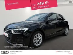 Mythosschwarz metallic Gebraucht 2024 Audi A1 Sportback Advanced Kleinwagen | 22.480 € (Guter Preis)