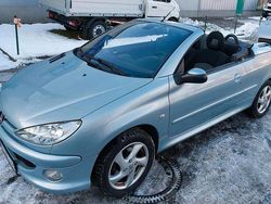 Silber Gebraucht 2005 Peugeot 206 CC Cabrio | 2.999 € (Etwas zu teuer)