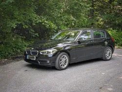 Schwarz Gebraucht 2019 BMW 118 Advantage Kleinwagen | 15.000 € (Guter Preis)