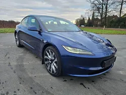 Silber Gebraucht 2024 Tesla Model 3 Long Range AWD Limousine | 46.470 €