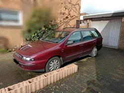 Rot Gebraucht 1998 Fiat Marea Weekend Kombi | 1.200 €