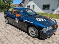 Schwarz Gebraucht 1996 BMW 318 Compact Basis Kleinwagen | 6.700 €