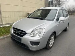 Silber Gebraucht 2006 Kia Carens EX Van / Kleinbus | 3.499 € (Fairer Preis)