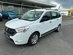 Weiß Gebraucht 2021 Dacia Lodgy Comfort Van / Kleinbus | 7.990 € (Superpreis)